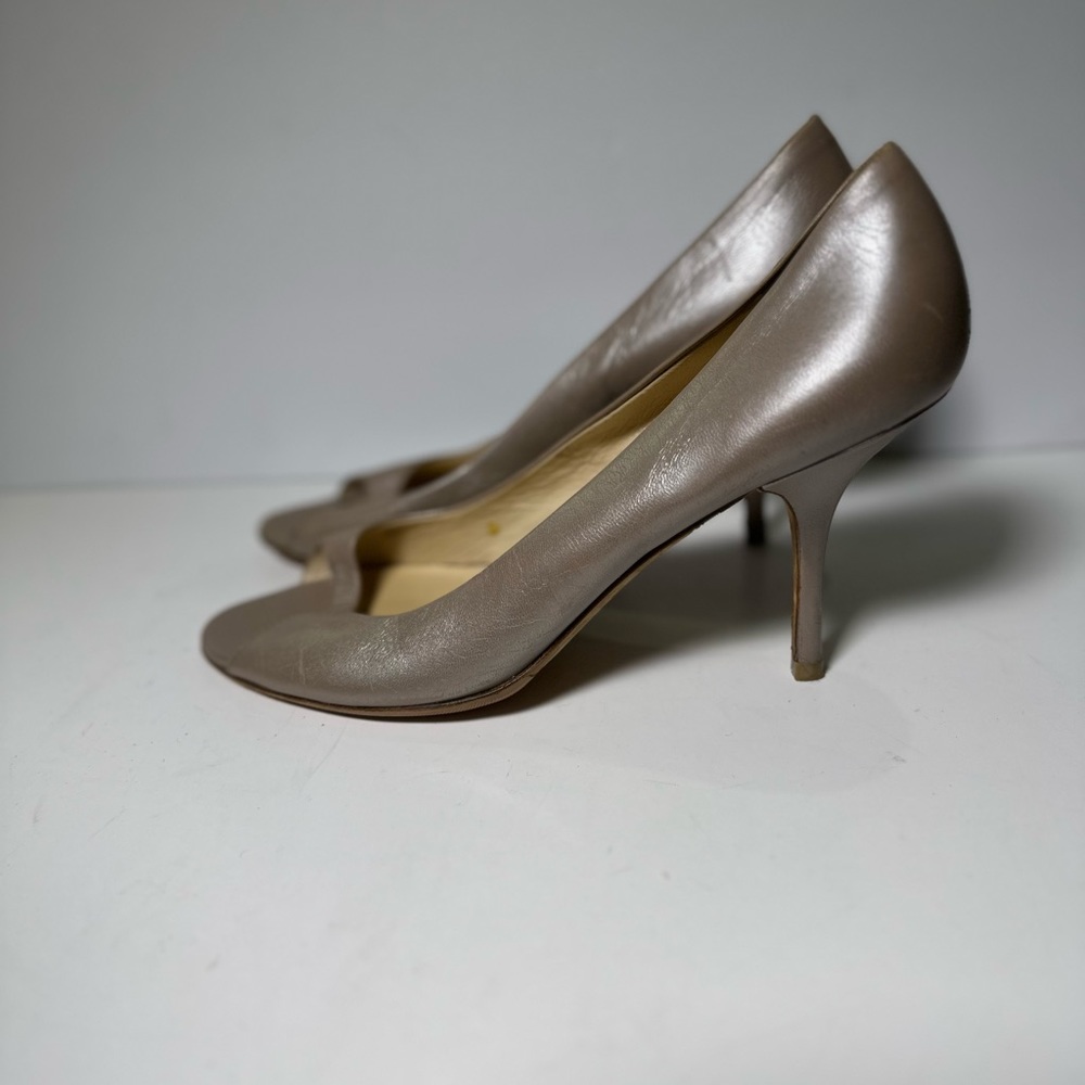 Prada Leather Pumps - Neutrals Pumps, Shoes - PRA907871 Size 10 - Picture 11 of 16